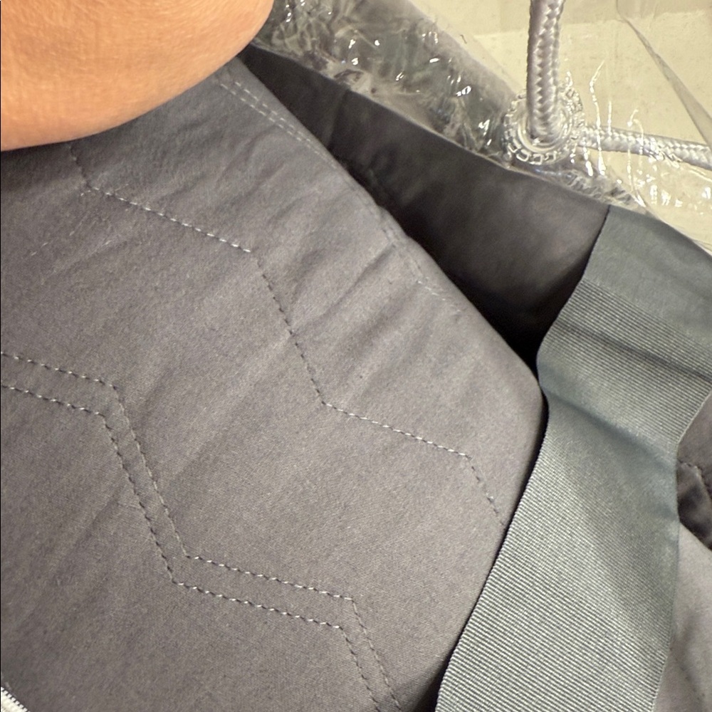 Vera Wang Slate Gray King Quilt Set - Picture 4 of 4